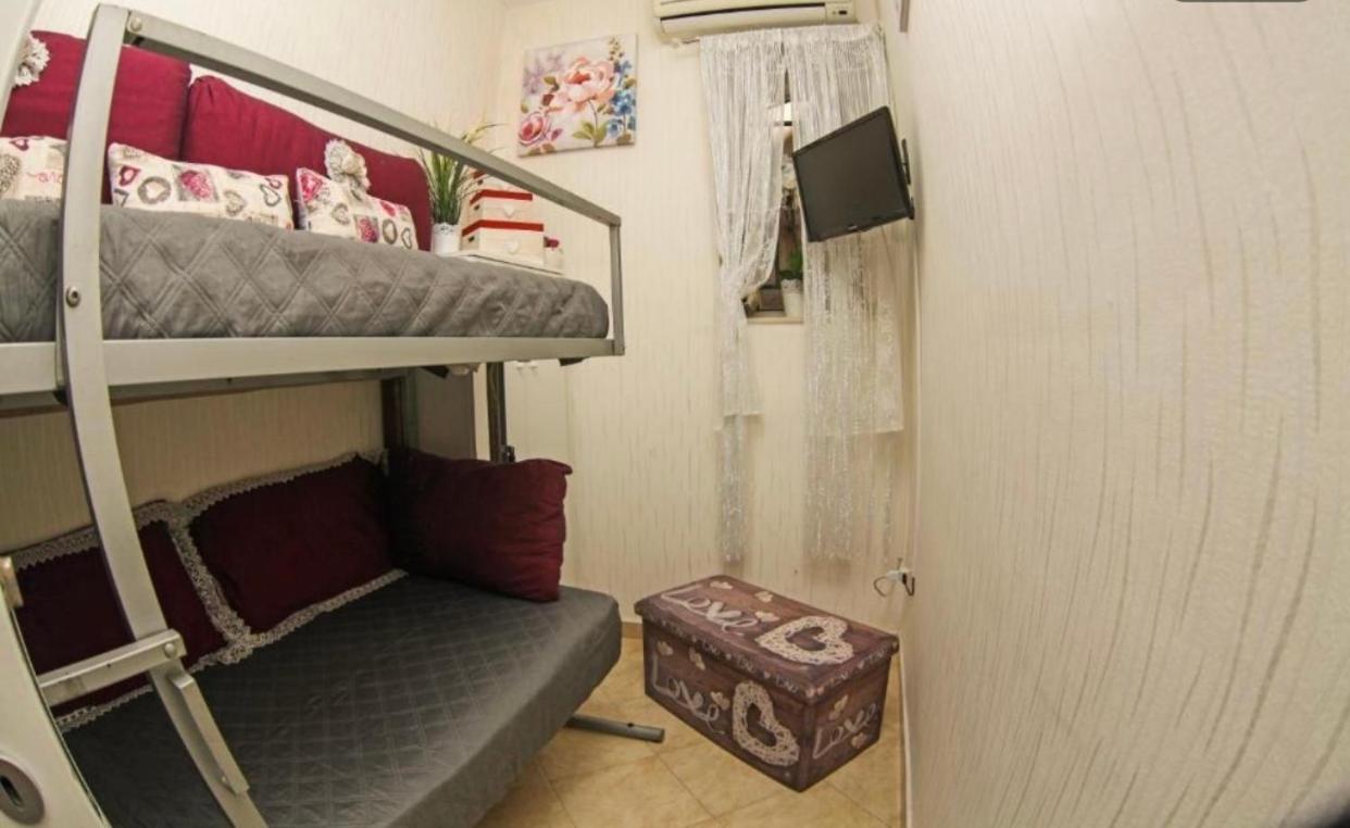 Casa Dalia Apartment Наполи Екстериор снимка